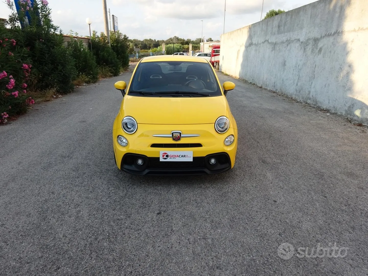 Abarth 595 2018 photo 2
