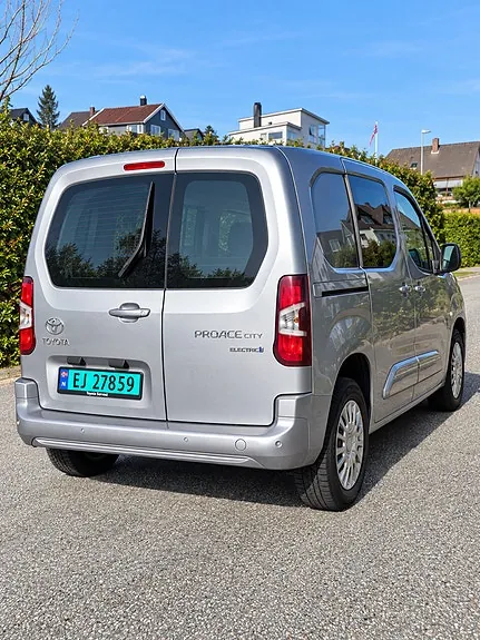 Toyota Proace City 2024 photo 4