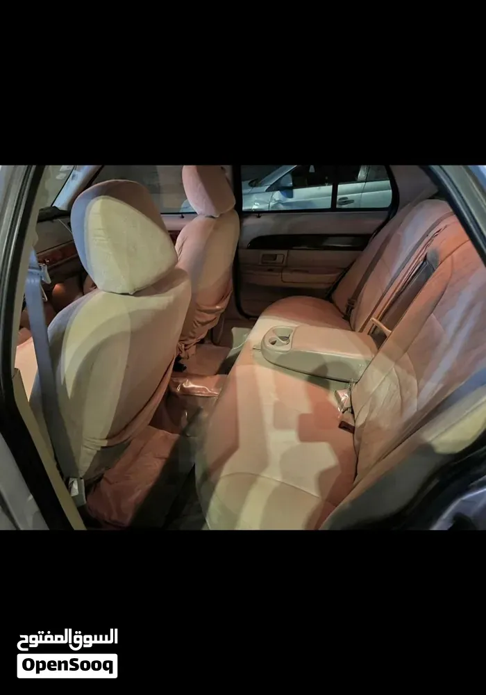 Ford Grand Marquis 2006 photo 4