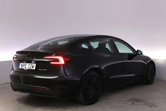 Tesla Model 3 2024 photo 5