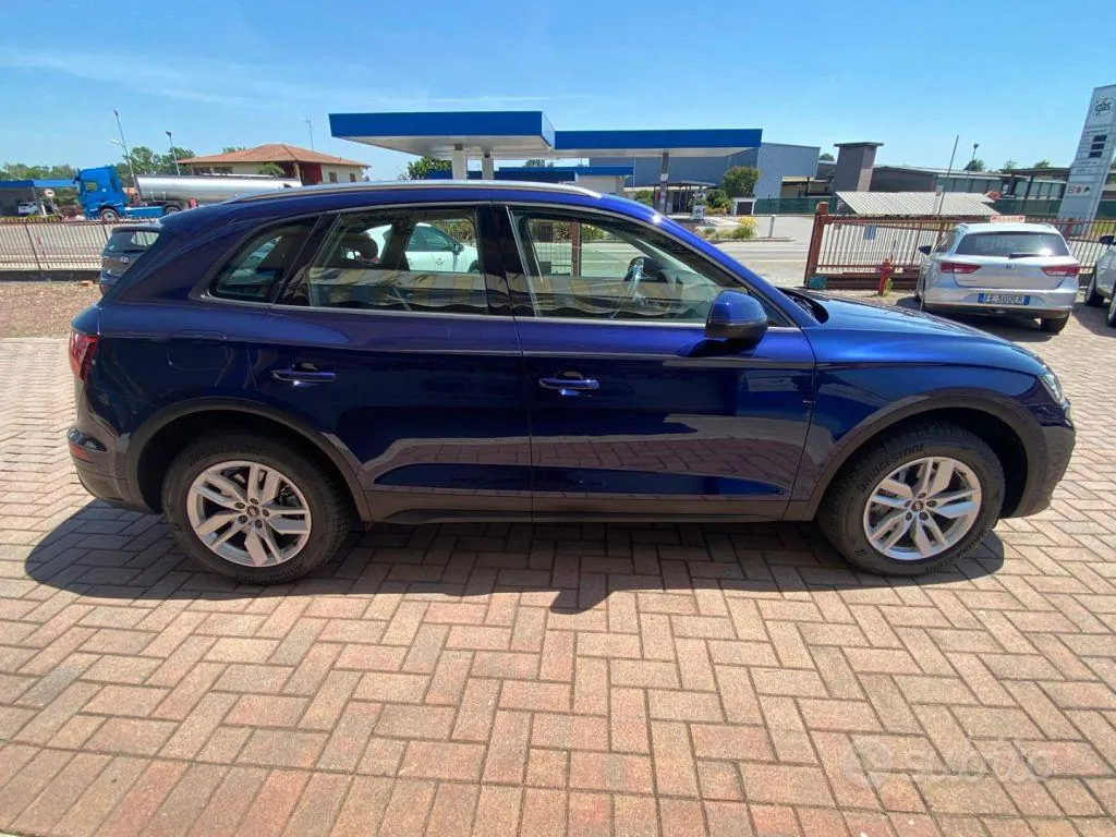 Audi Q5 2022 photo 2