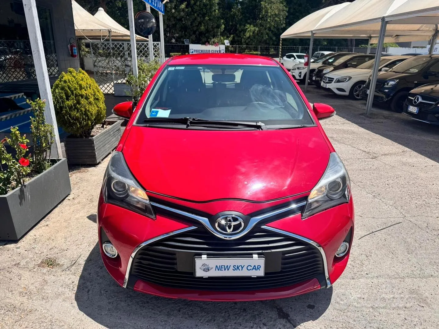 Toyota Yaris 2015 photo 3
