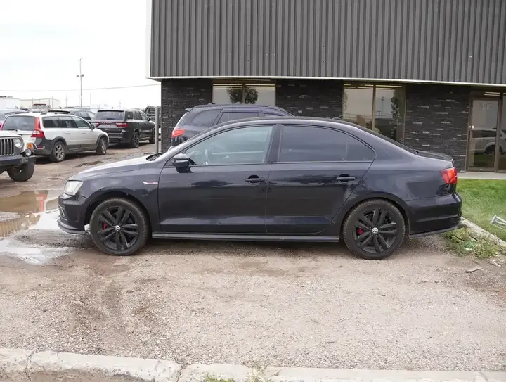 Volkswagen Jetta 2017 photo 3