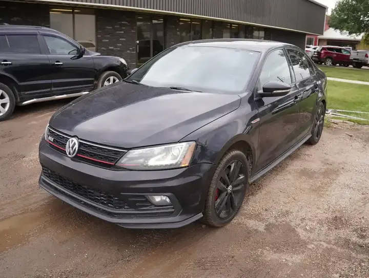Volkswagen Jetta 2017 photo 2