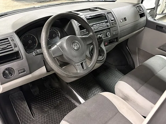 Volkswagen Transporter 2015 photo 3