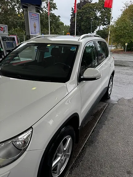 Volkswagen Tiguan 2010 photo 3