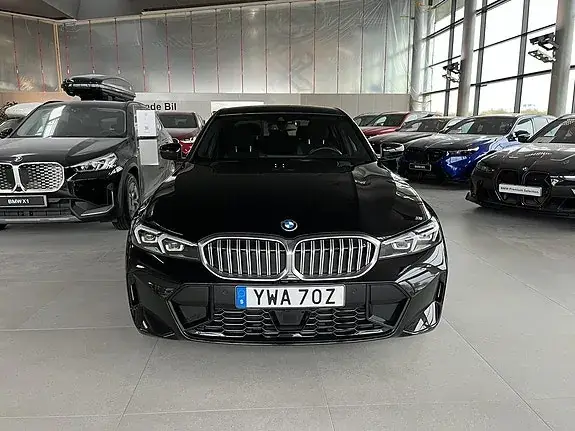 BMW 330E 2025 photo 2