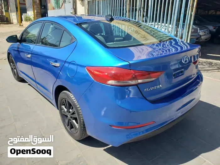 Hyundai Elantra 2017 photo 4