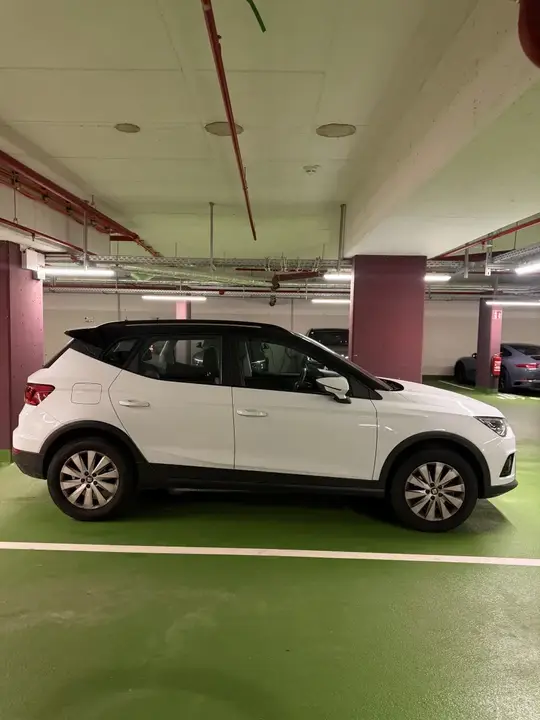 Seat Arona 2019 photo 3