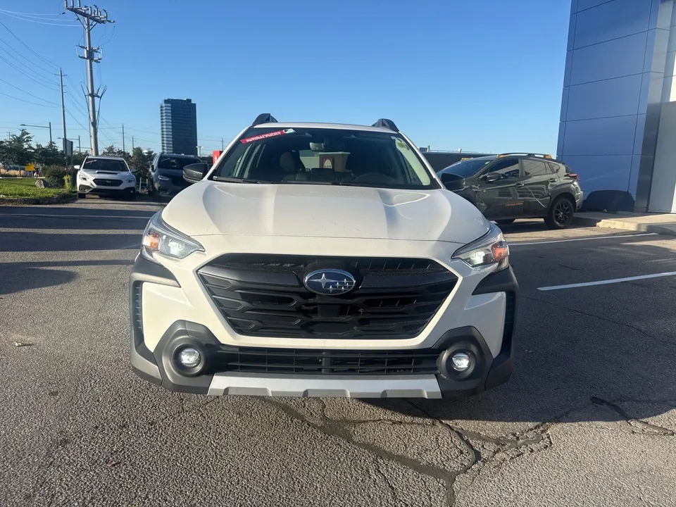 Subaru Outback 2023 photo 2