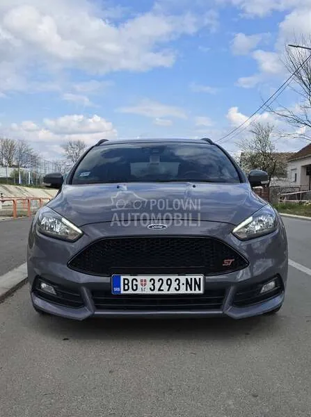 Ford Focus St 2016 photo 3