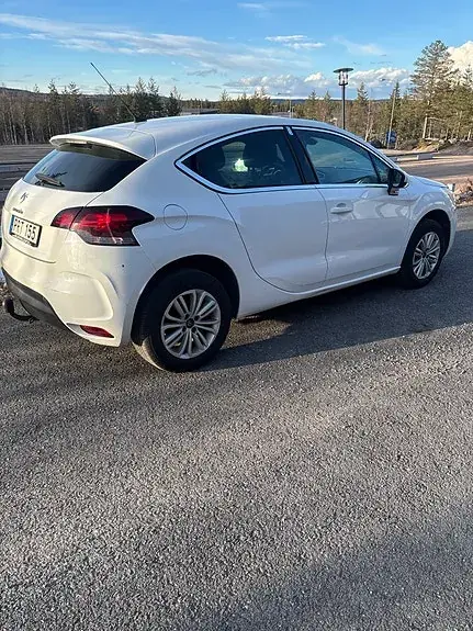 Citroen Ds4 2012 photo 5