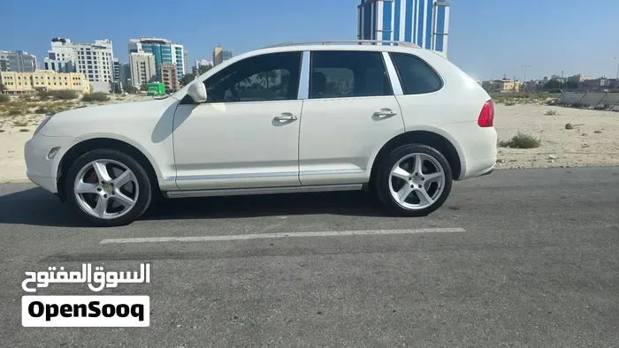 Porsche Cayenne 2005 photo 2