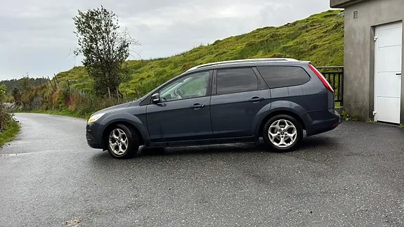 Ford Focus 2008 photo 3