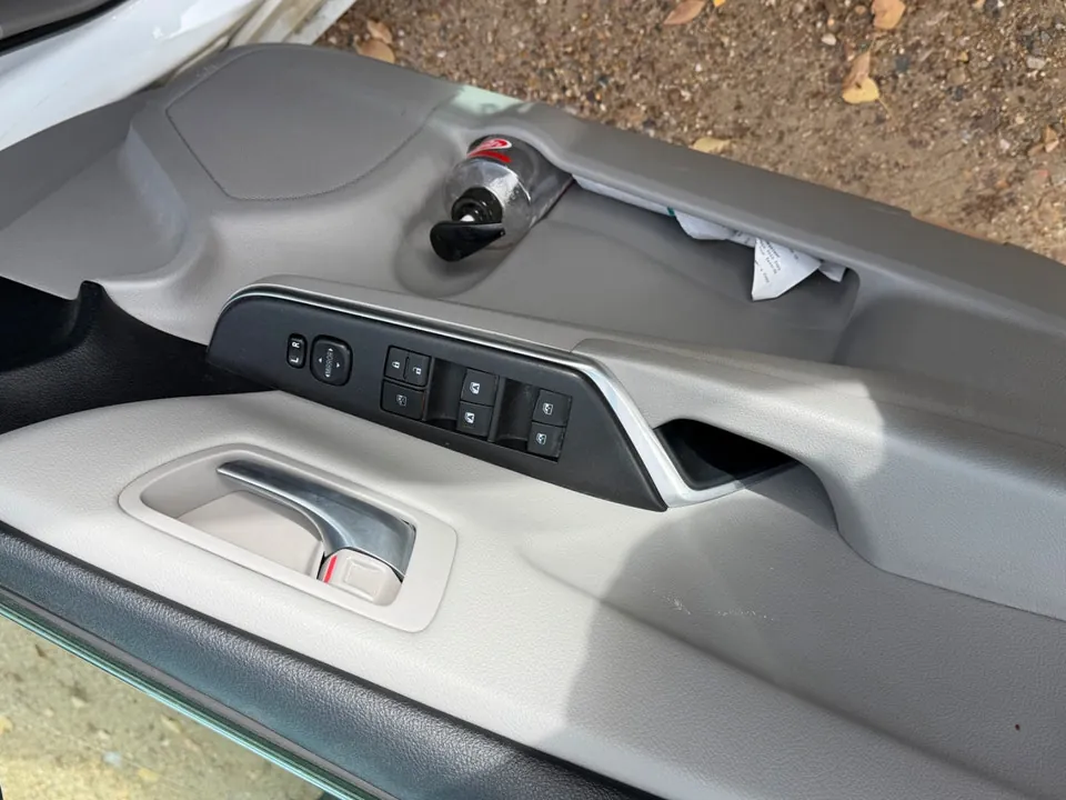 Toyota Camry 2015 photo 3