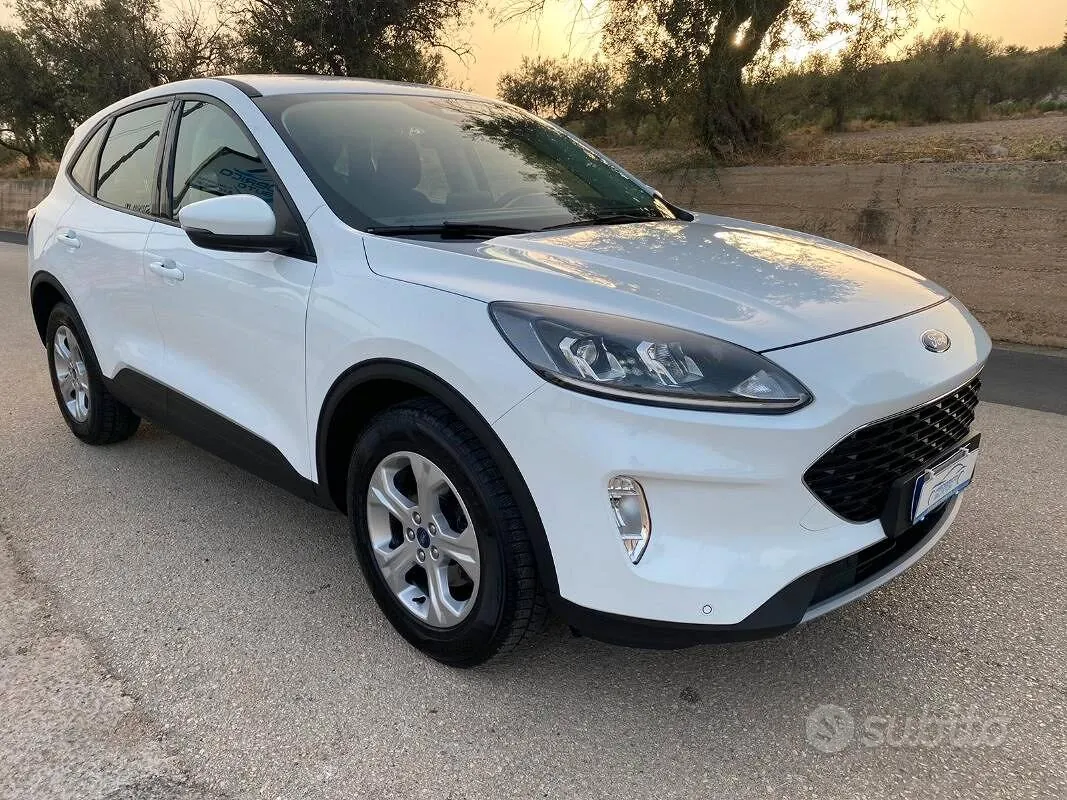 Ford Kuga 2021 photo 3