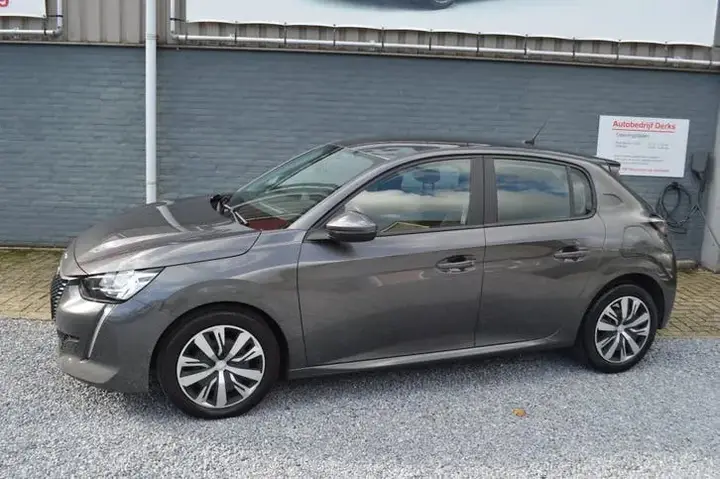 Peugeot 208 2020 photo 2