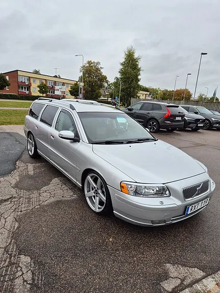 Volvo V70 2007 photo 2