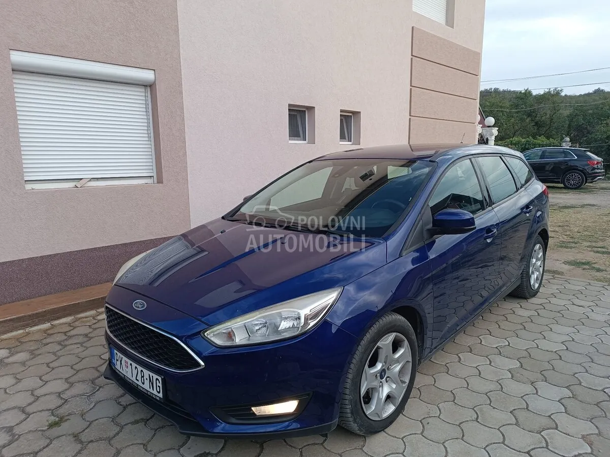 Ford Focus 2015 photo 2