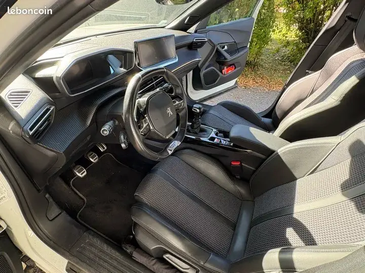 Peugeot 2008 2008 photo 3