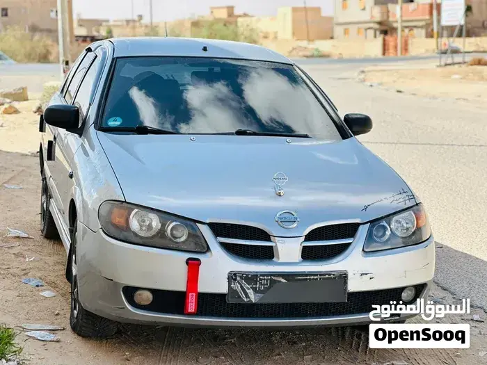 Nissan Almera