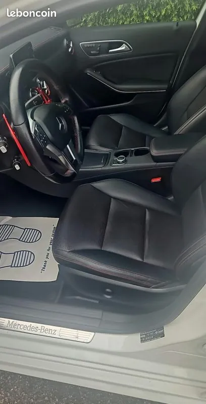 Mercedes-Benz A-Class 2013 photo 3