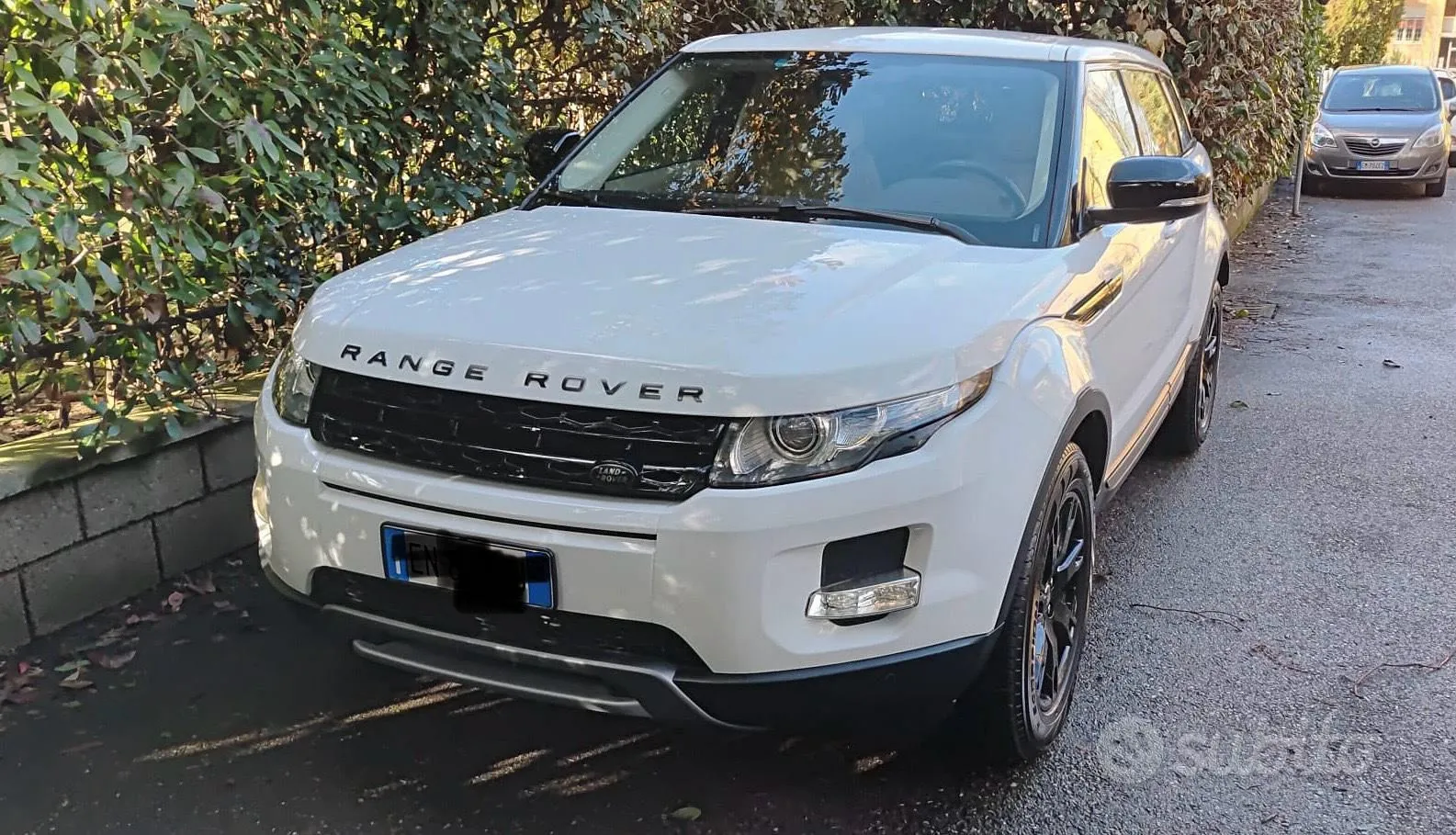 Land Rover Range Rover Evoque 2012 photo 4