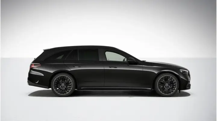 Mercedes-Benz E-Class photo 3
