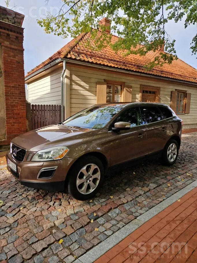 Volvo Xc60 2012 photo 2