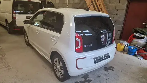 Volkswagen E-Up! 2015 photo 3