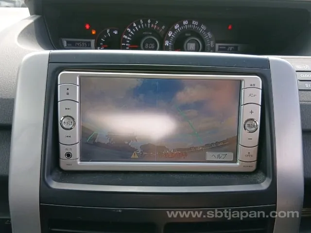 Toyota Noah Si 2009 photo 3