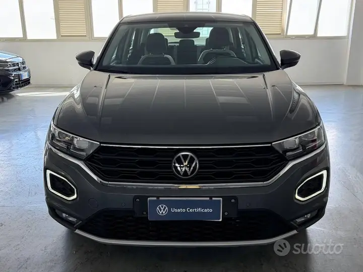 Volkswagen T-Roc 2020 photo 2