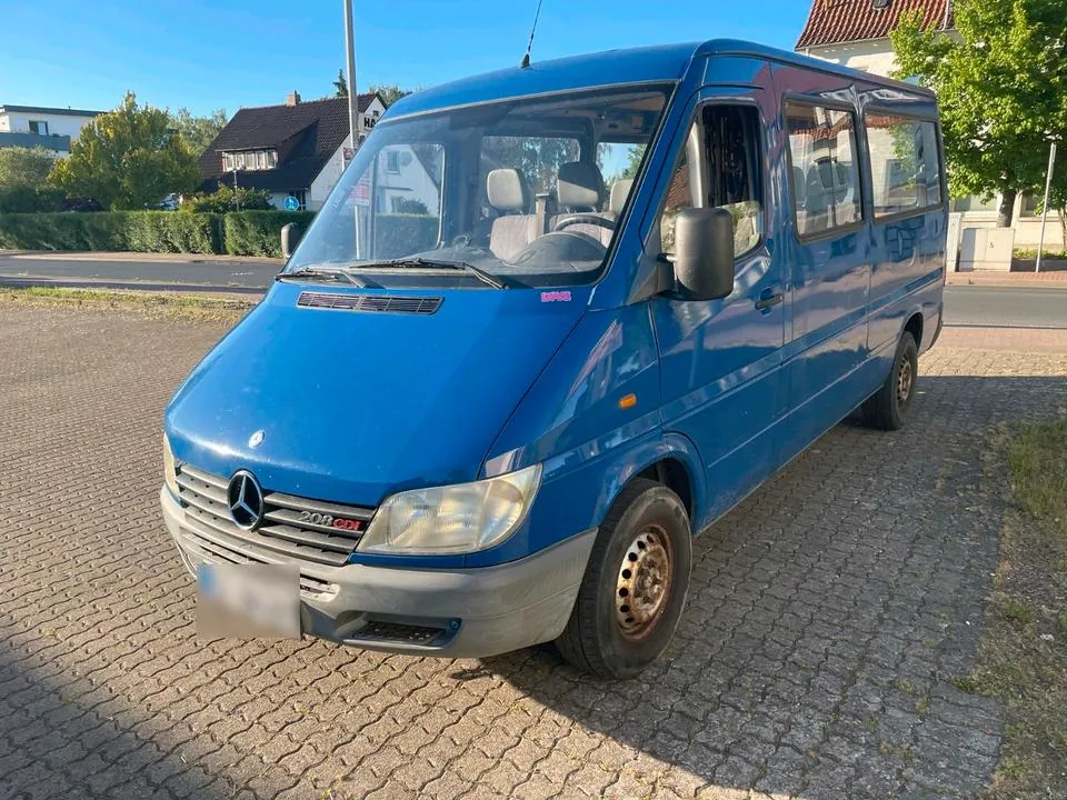 Mercedes-Benz Sprinter