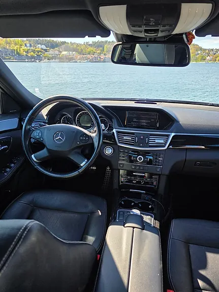 Mercedes-Benz E350 D 2010 photo 3