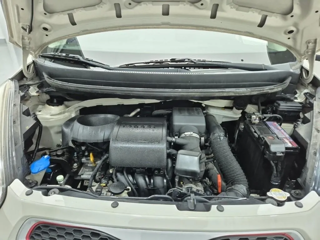 Kia Optima 2012 photo 5