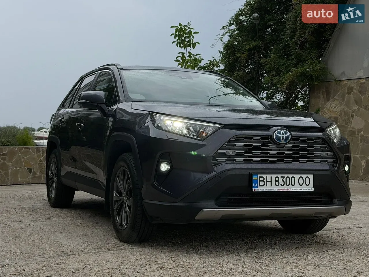 Toyota Rav4 2025 photo 2