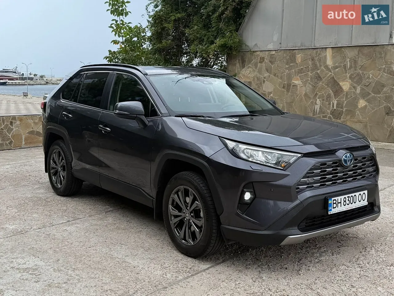 Toyota Rav4 2025 photo 4