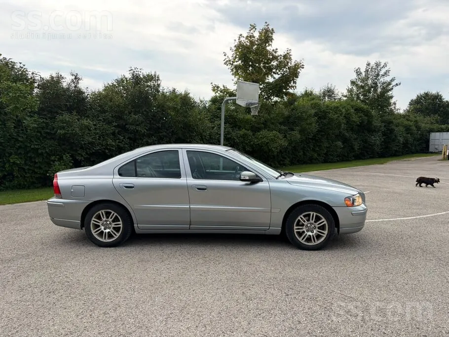 Volvo S60 2007 photo 4