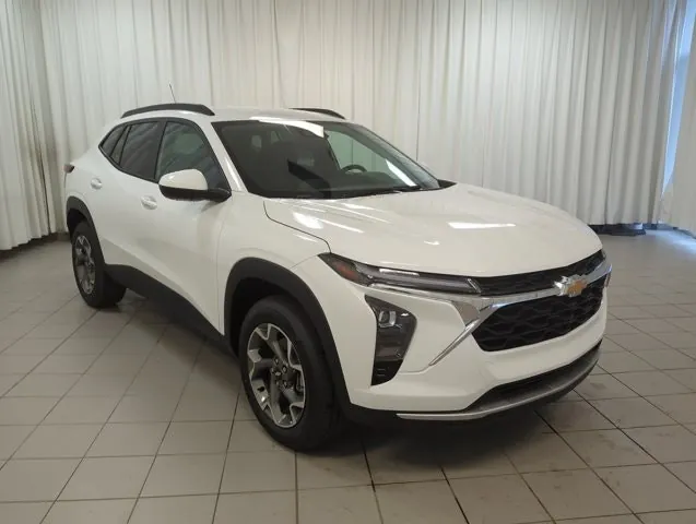 Chevrolet Trax 2026 photo 2