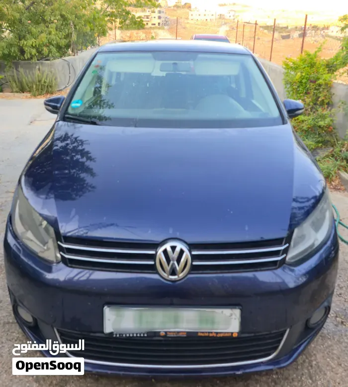 Volkswagen Touran 2013 photo 3