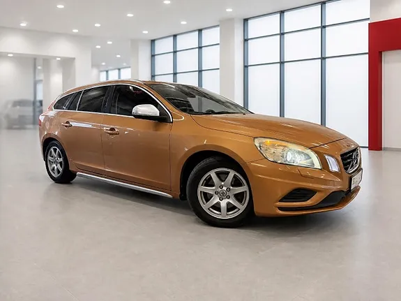 Volvo V60 2012 photo 2