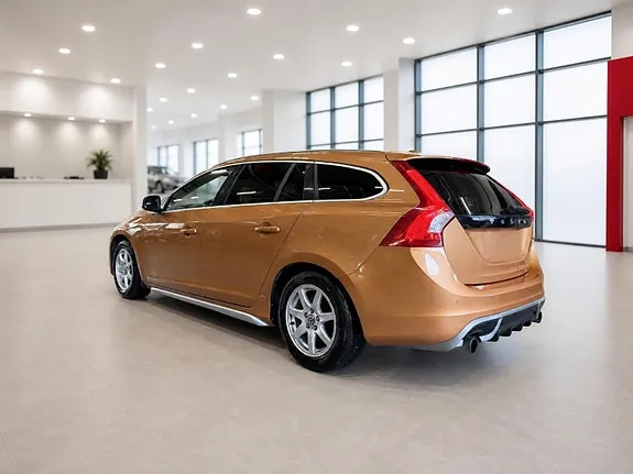 Volvo V60 2012 photo 4