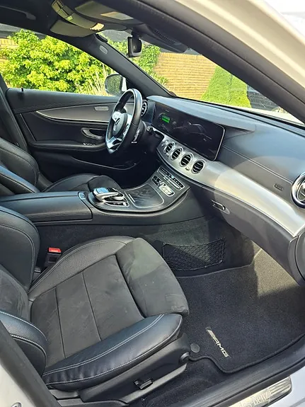 Mercedes-Benz E300 De 2020 photo 4
