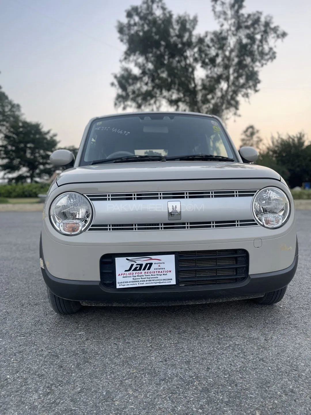 Suzuki Alto Lapin