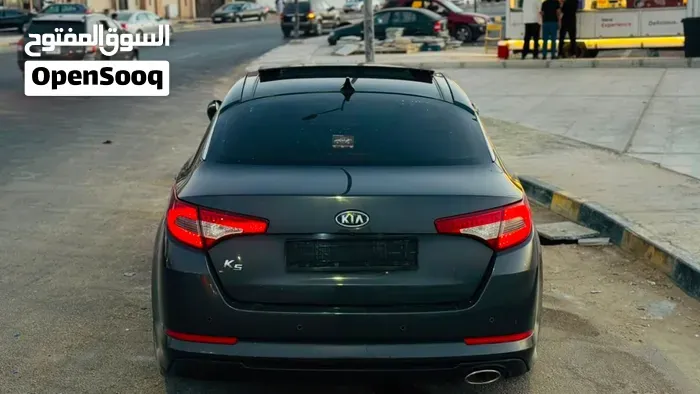 Kia K5 2011 photo 5