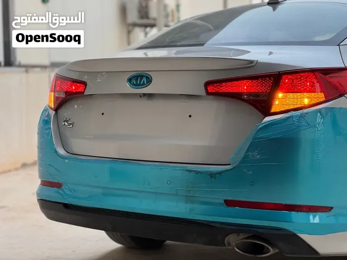 Kia K5 2011 photo 4