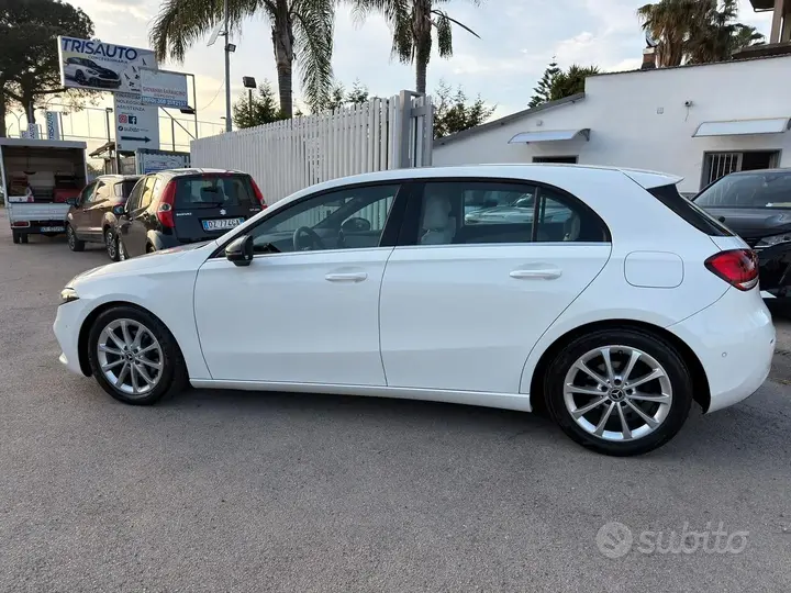 Mercedes-Benz A 180 2019 photo 5