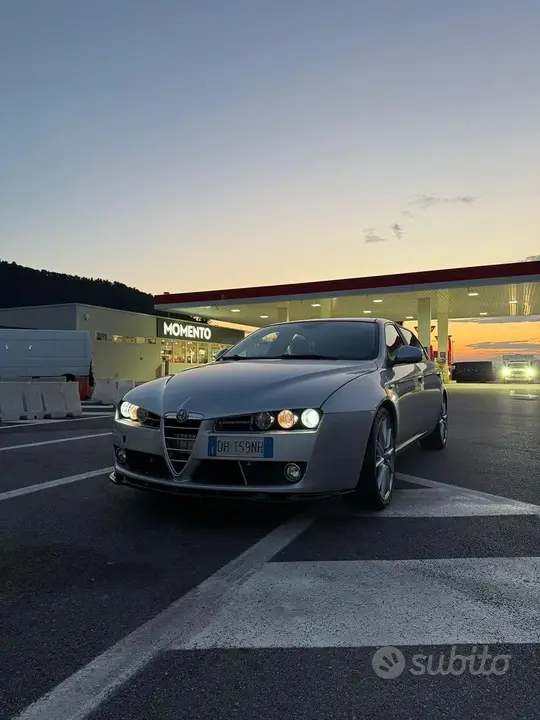 Alfa Romeo 159 2007 photo 5