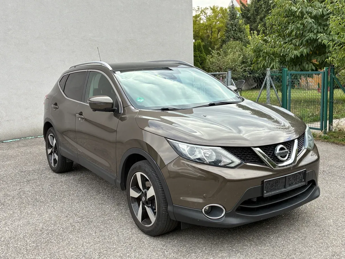 Nissan Qashqai 2015 photo 2