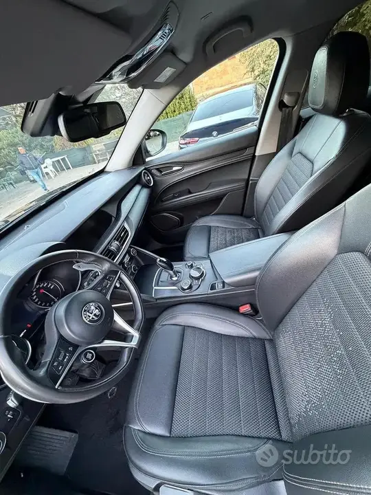 Alfa Romeo Stelvio 2018 photo 4